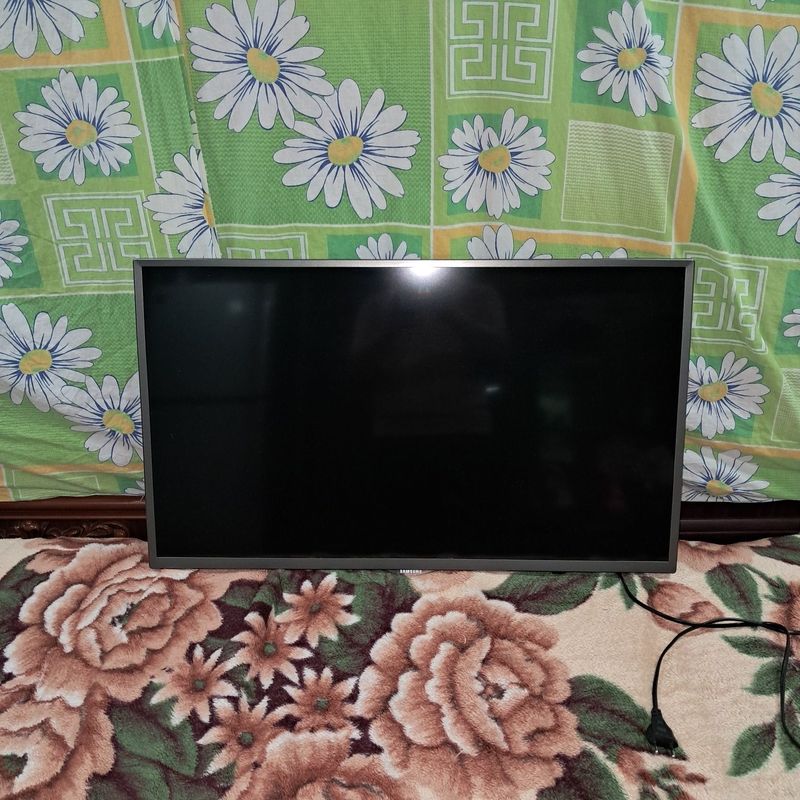 Samsung.32 tv tv Samsung.32 tv tv