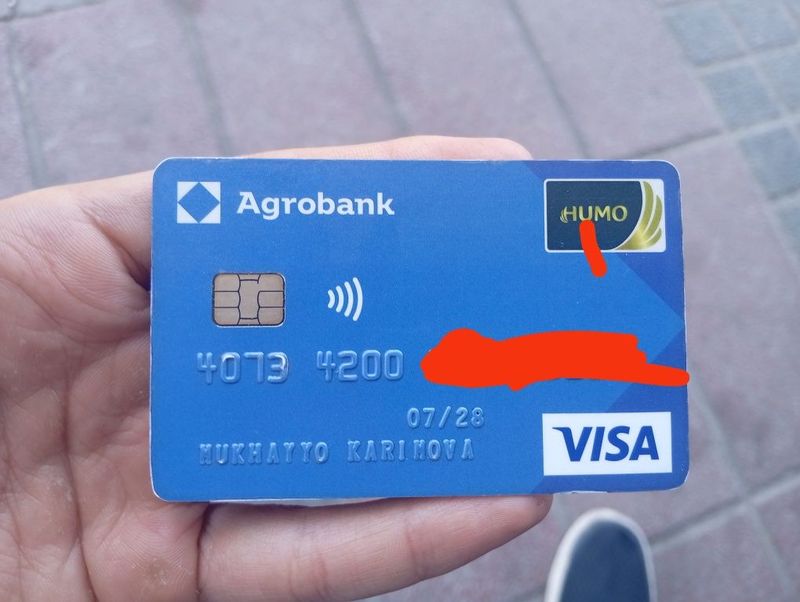 Karta topib olindi yoʻqolgan karta plastik karta