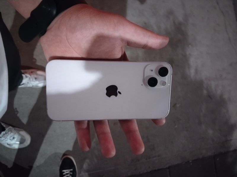 iPhone 13