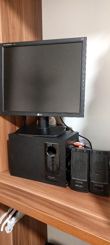 kampyuter pentium 4 sotiladi kampyuter pentium 4 sotiladi