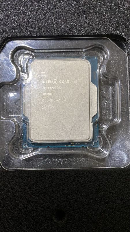 Sotiladi asus maximus z790 hero va i9 14900k