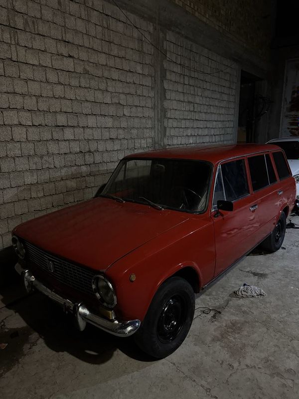 ваз 2102 год 1985