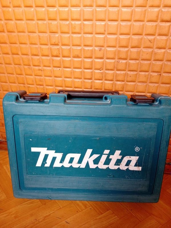 Дрель Макита орегинал