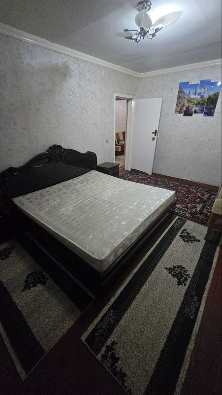 Аренда ЭКО Бозор тугрисида 3 хона Аренда ЭКО Бозор тугрисида 3 хона
