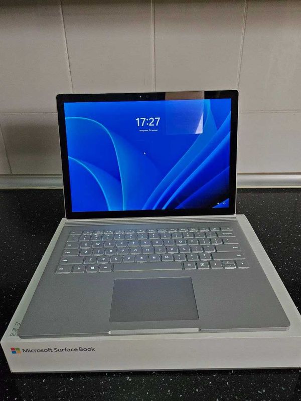 Micrasoft Surface Laptop Micrasoft Surface Laptop