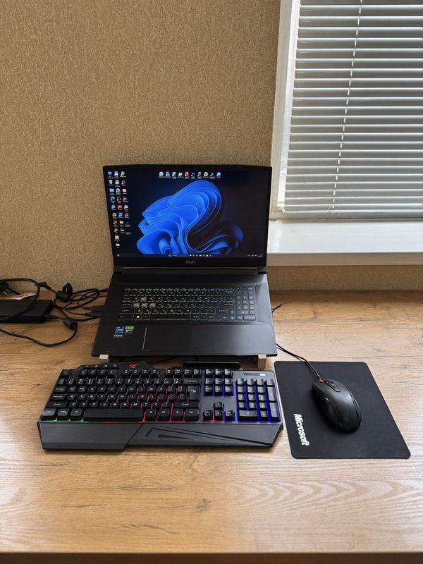MSI KATANA 17, i7-13620H RTX 4060 8GB MSI KATANA 17, i7-13620H RTX 4060 8GB