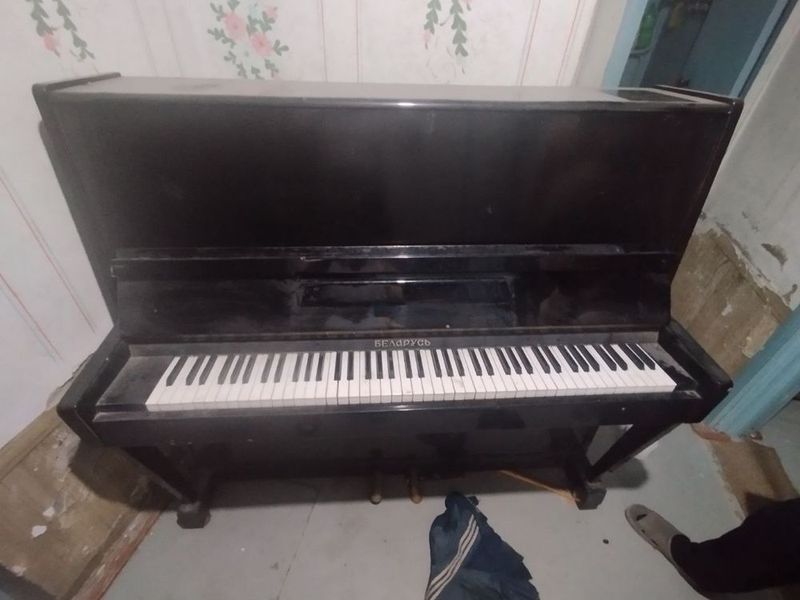 Pianino sotiladi! Pianino sotiladi!