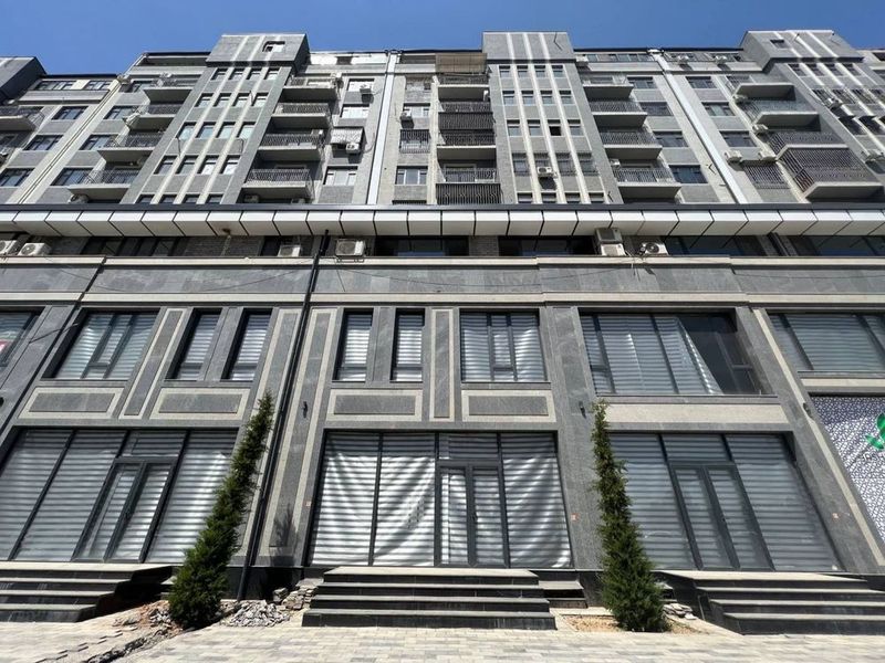 Продаётся: Яшнабадский район Ориентир - улица Махтумкули Продаётся: Яшнабадский район Ориентир - улица Махтумкули