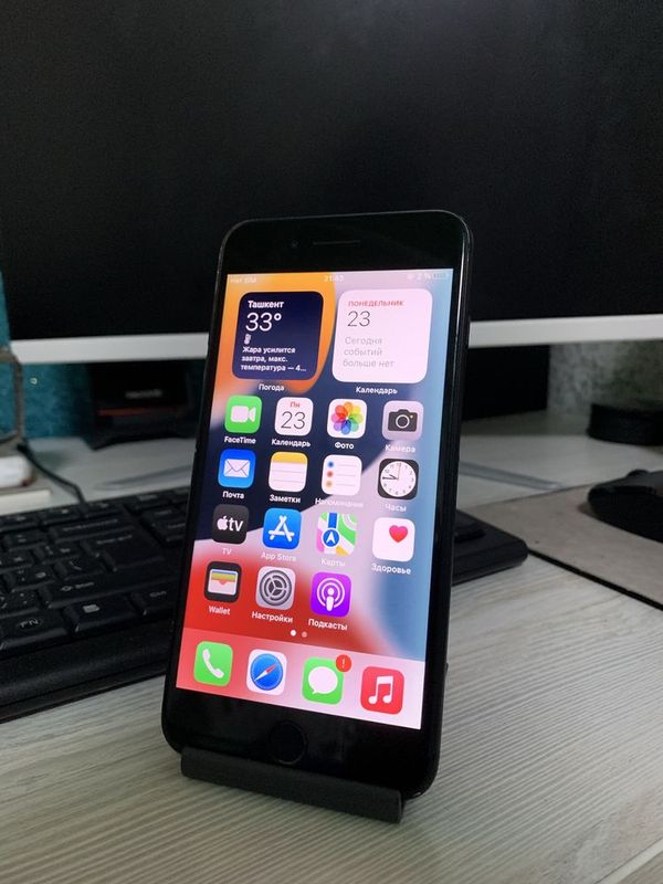 Iphone 7 plus 128 gb Iphone 7 plus 128 gb