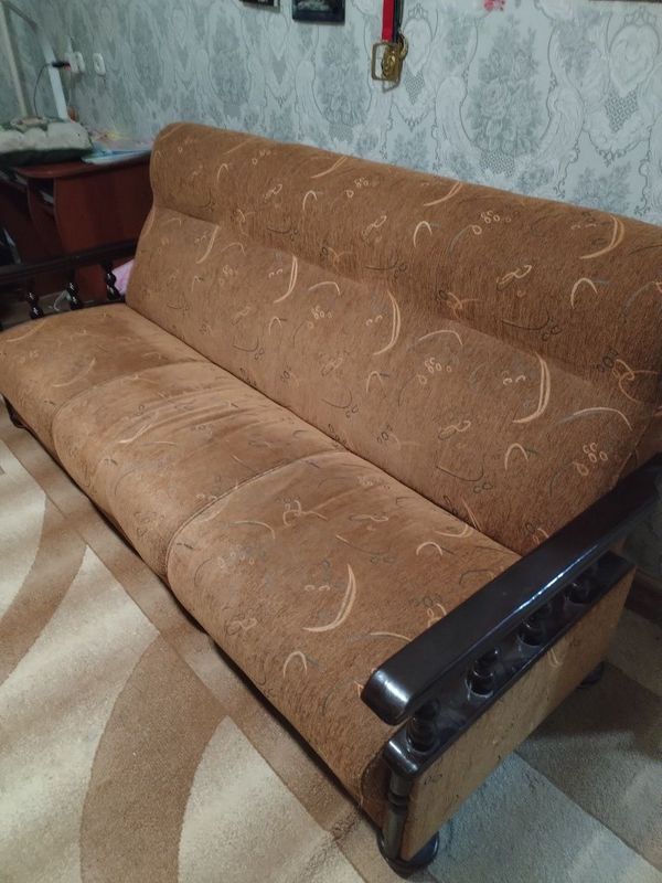 Диван бу, не раскладной Диван бу, не раскладной