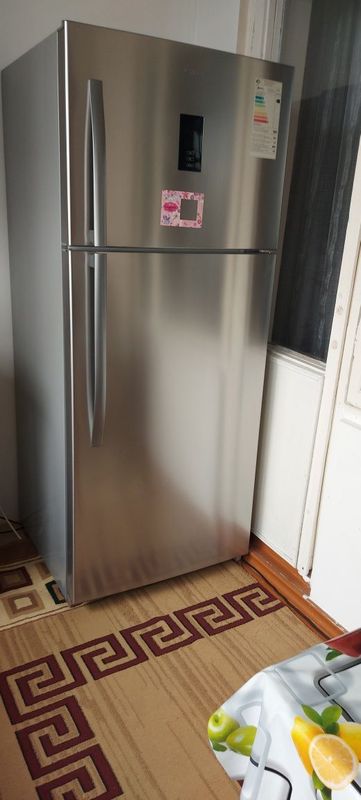 Холодильник Midea