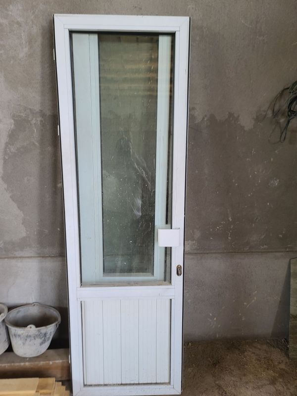 акфа эшик 3 шт холати зур акфа эшик 3 шт холати зур