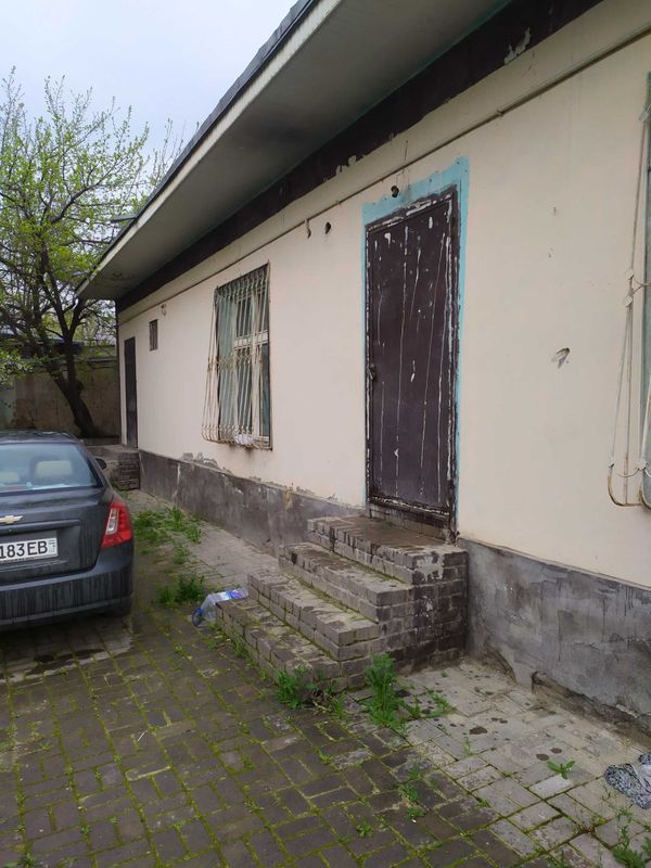 Ховли Сотилади 11 Соток Янгиюль, Чаманзор, М 39, трасса Ховли Сотилади 11 Соток Янгиюль, Чаманзор, М 39, трасса