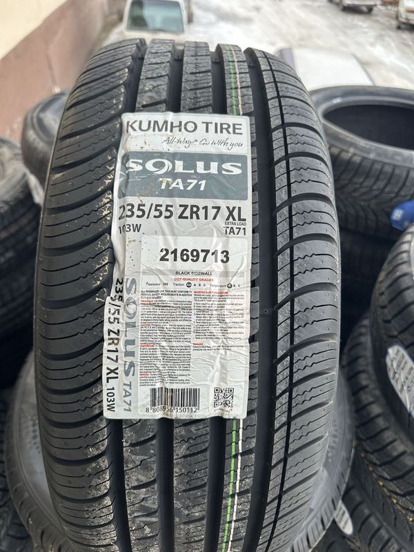 235/55R17 Kumho Solus Ta71