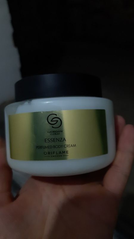 oriflame tana lasyoni