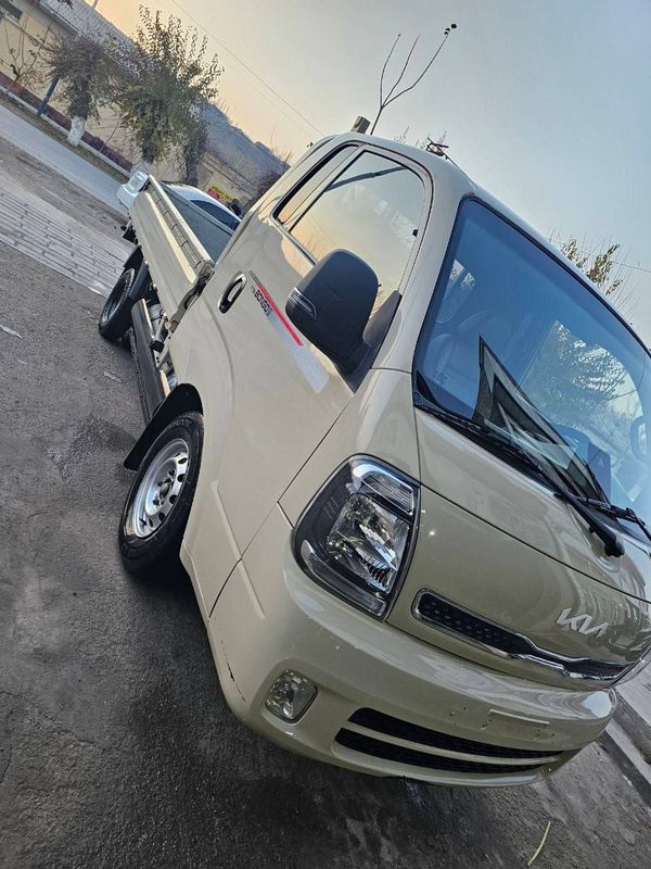 Kia bongo Korea 2022yili zur sastiyanida