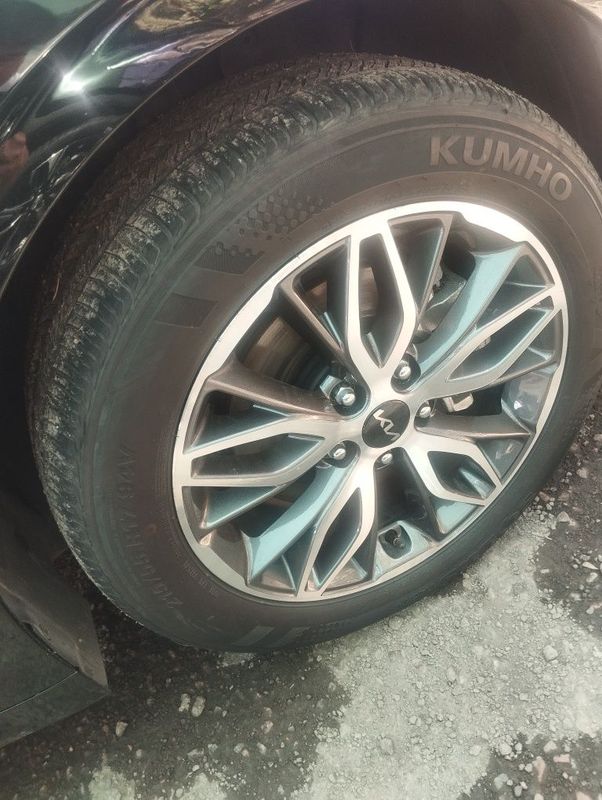 Kia k5 diska 15ming yirgan Kia k5 diska 15ming yirgan