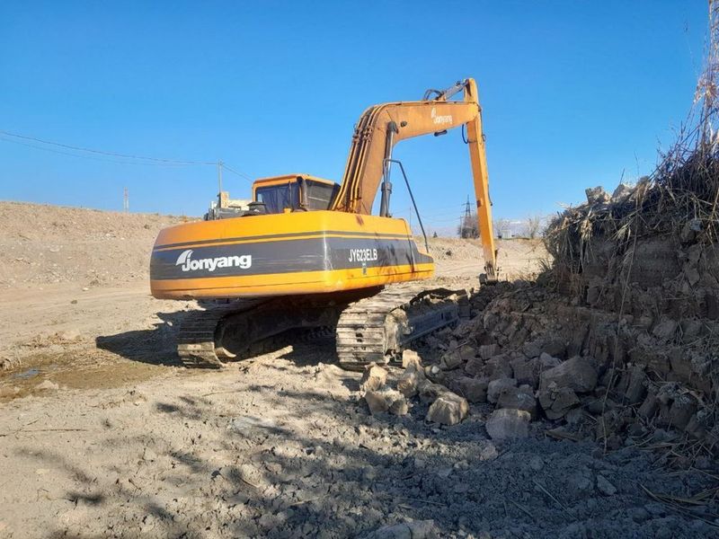 Срочно Продается Jonyang JY623ELB Срочно Продается Jonyang JY623ELB