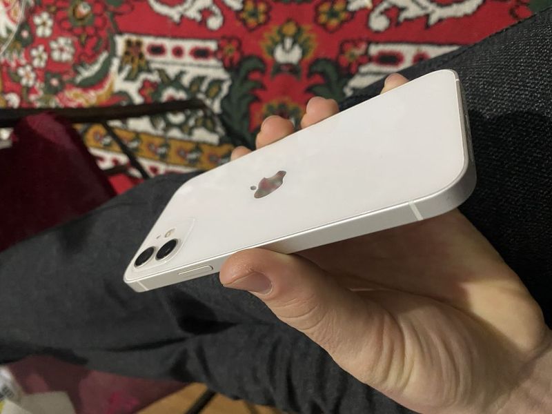 Iphone 12 nukus…….. Iphone 12 nukus……..