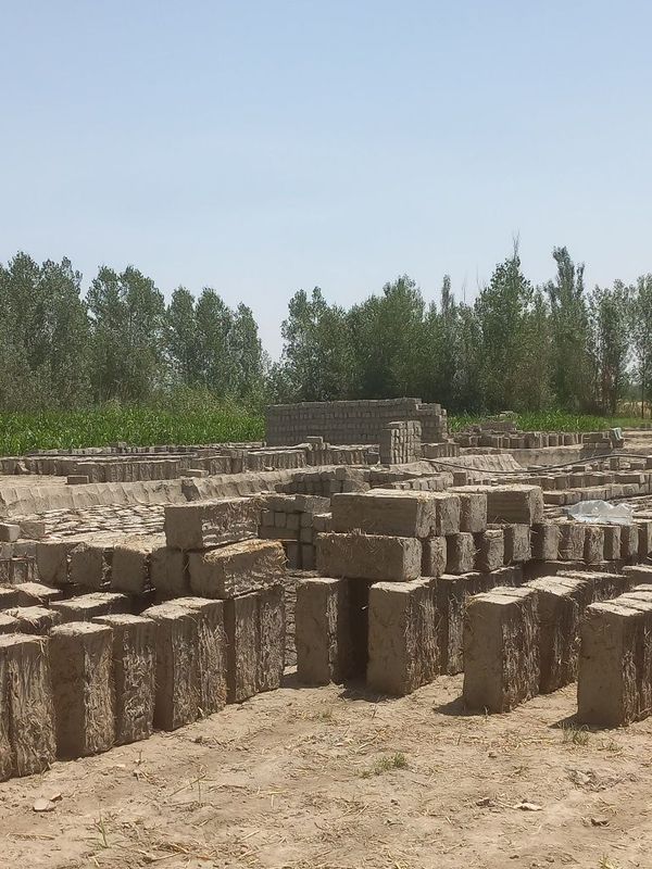 Лой блок Хом гишт сотилади оптом нархда