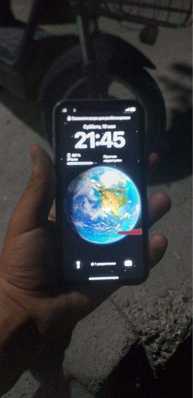 Iphone 11 sotiladi holati yaxwi Iphone 11 sotiladi holati yaxwi