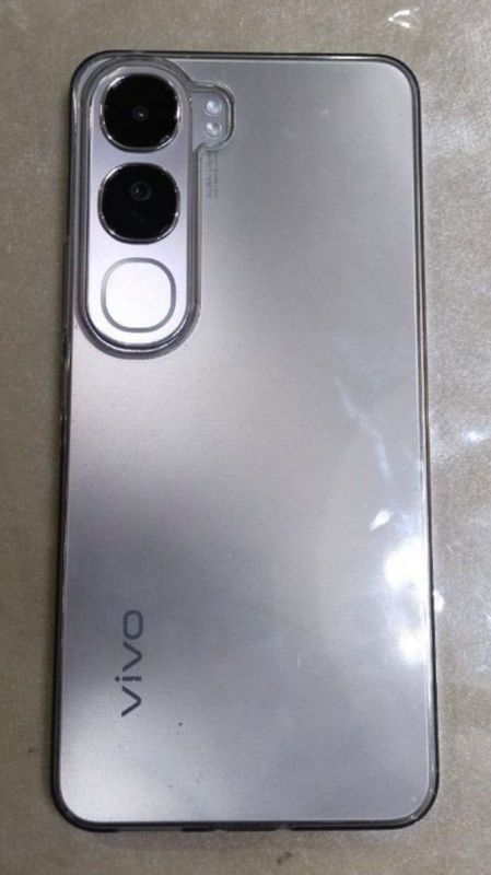 Продается Vivo V40 lite Продается Vivo V40 lite