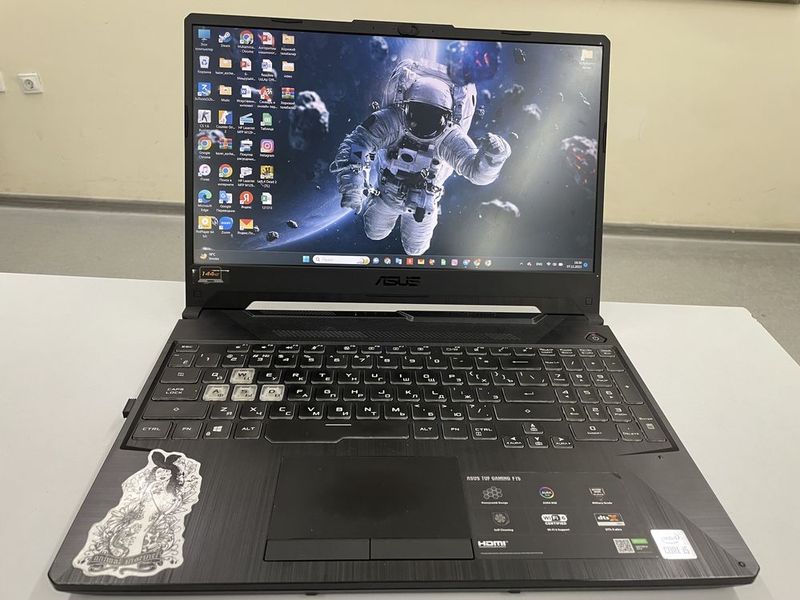 Notebook sotiladi ASUS TUF GAMING F15 Obmen Macbook ga