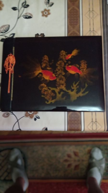 Продаю альбом для фотографий. Продаю альбом для фотографий.