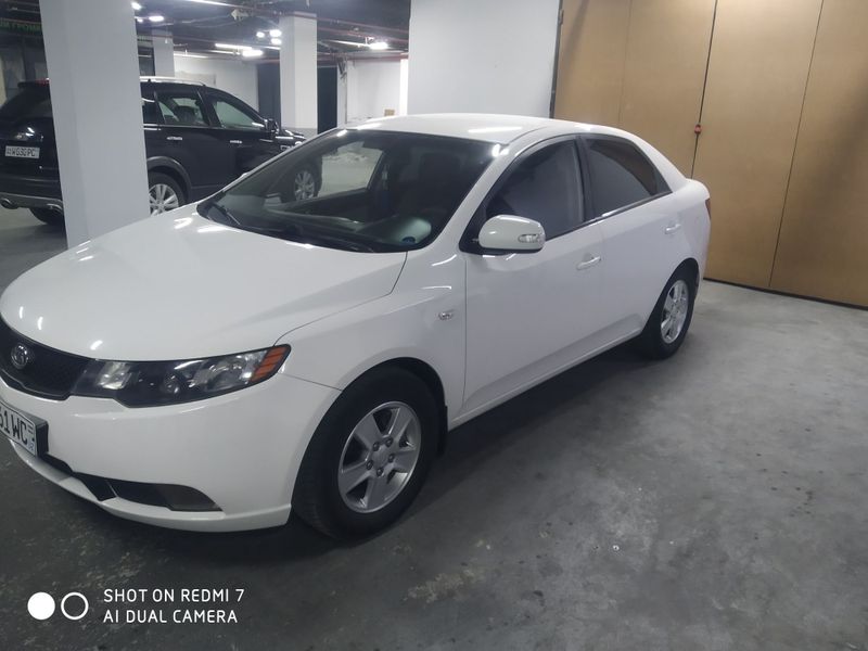 Kia Forte 2009 probeg 350000 xolti yaxshi Kia Forte 2009 probeg 350000 xolti yaxshi