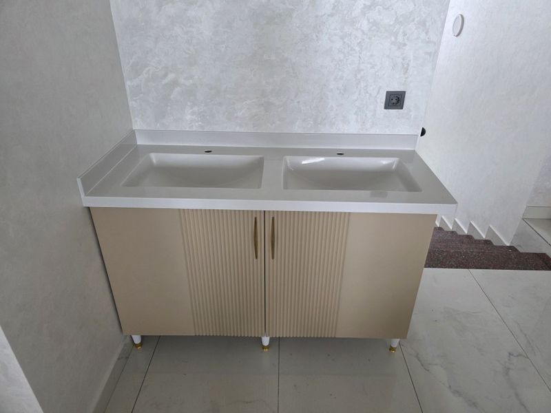 Мойка из искусственный камень Мойка из искусственный камень