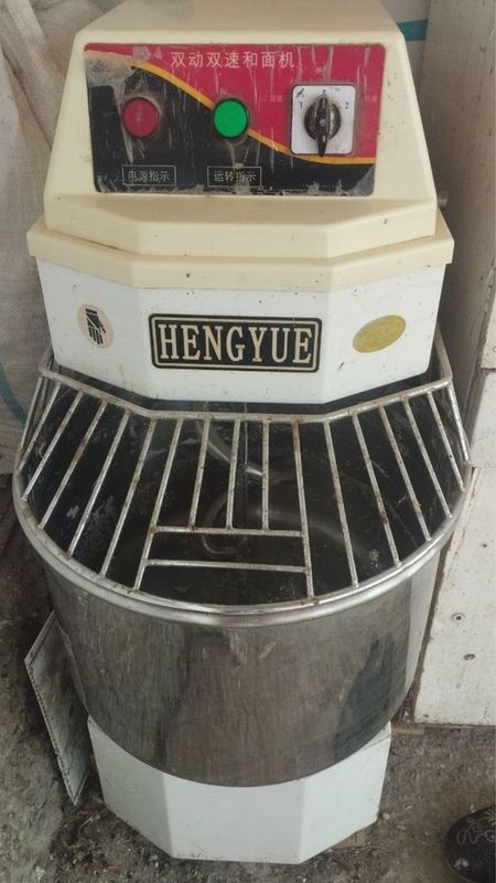 Миксер. .