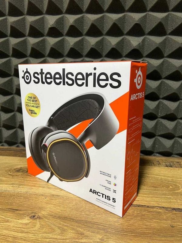 Наушники SteelSeries ARCTIS 5 Наушники SteelSeries ARCTIS 5