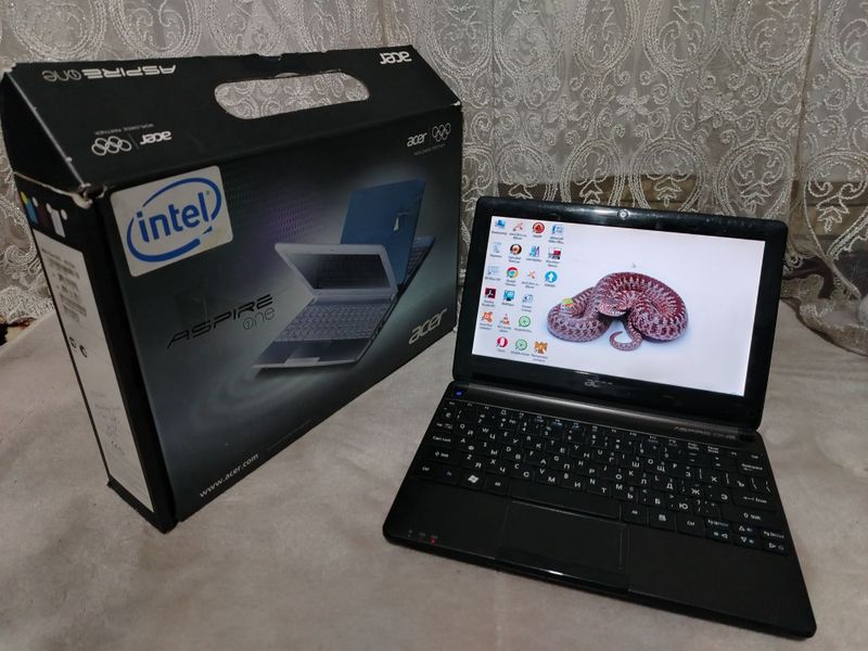 Acer netbook sotiladi