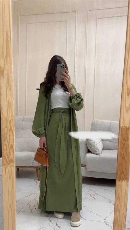 Новинка! Абая и юбка, стандарт, лён Abaya va yubka, standart, zig‘ir Новинка! Абая и юбка, стандарт, лён Abaya va yubka, standart, zig‘ir