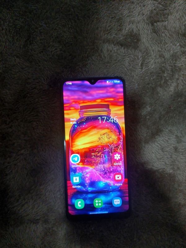 Samsung a12 holati ideal