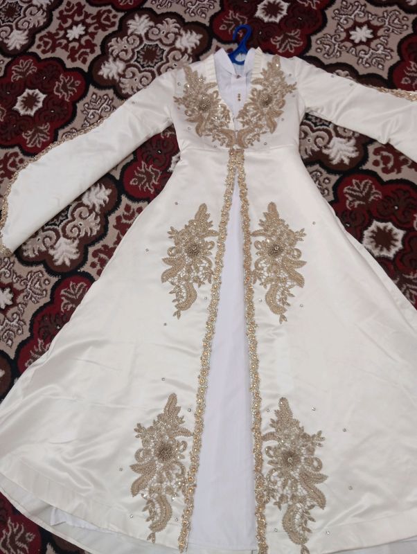 Ansanbil sotiladi