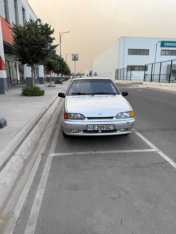 Lada 2114 sotiladi 2007 yil 230 min yurgan holati zor Lada 2114 sotiladi 2007 yil 230 min yurgan holati zor