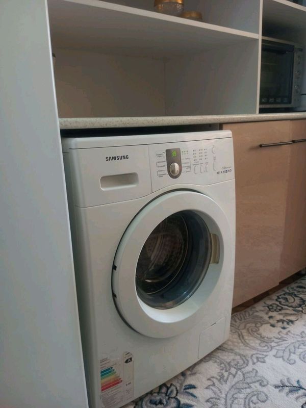 Avtomat kir yuvish moshinasi SAMSUNG 5 KGLI Avtomat kir yuvish moshinasi SAMSUNG 5 KGLI
