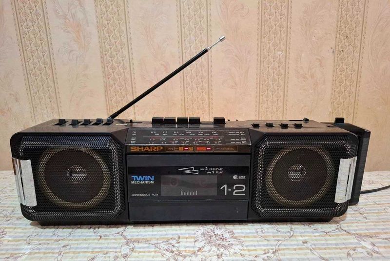 Магнитола Sharp WQ-T281Z