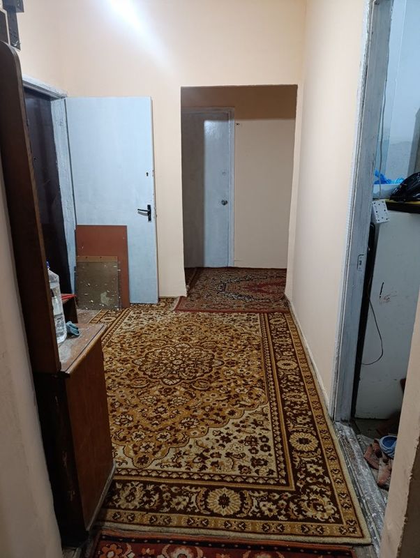 Er xotinlar va qizlar kvartiraga olinadi Er xotinlar va qizlar kvartiraga olinadi