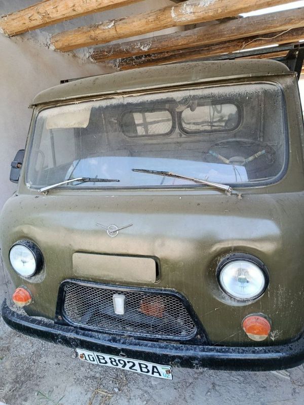 UAZ bortovoy 1992-yil sotiladi UAZ bortovoy 1992-yil sotiladi