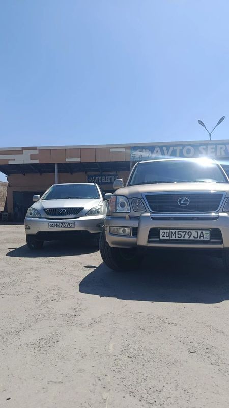 Lexus lx470 отличный
