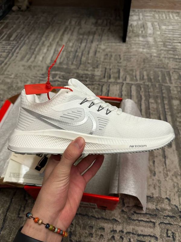 Вналичии Nike air zoom Pegasus, Найк аир зум зом Вналичии Nike air zoom Pegasus, Найк аир зум зом