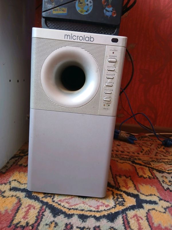 MICROLAB X8 5.1 SAMBUFER SOTILADI !! MICROLAB X8 5.1 SAMBUFER SOTILADI !!