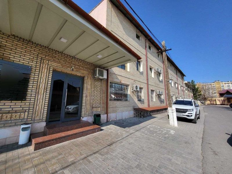 Аренда нежилое готовый с ремонтом 3217 м² Ор: ЖК Mirabad Avenue (ХМЕ)