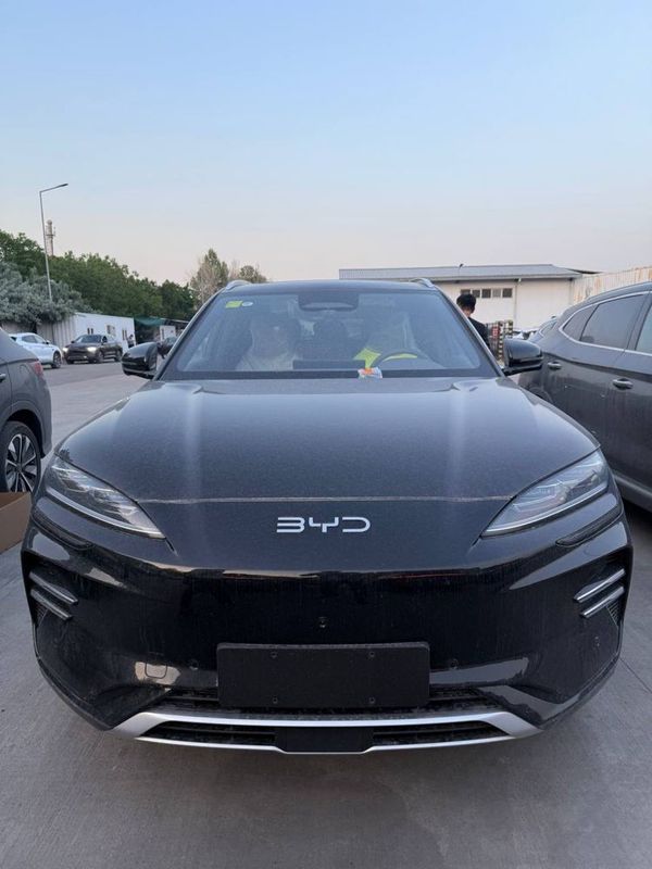 Byd Champion Smart Drive 605 km full Byd Champion Smart Drive 605 km full