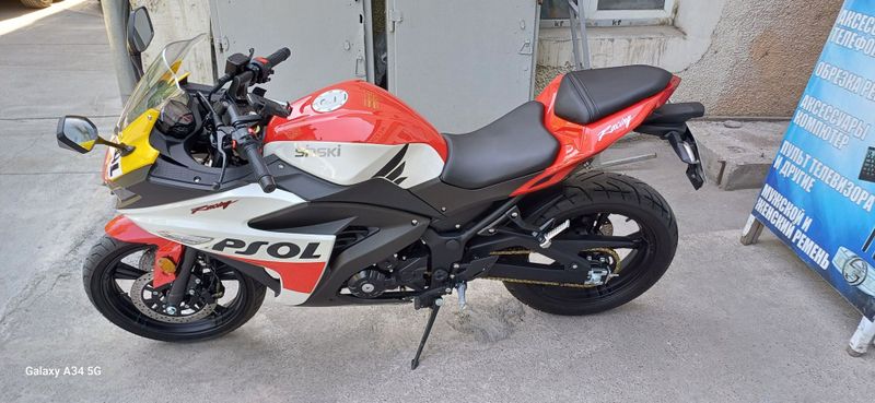Yengi 400 kubli moto tez va arzon narhda Yengi 400 kubli moto tez va arzon narhda