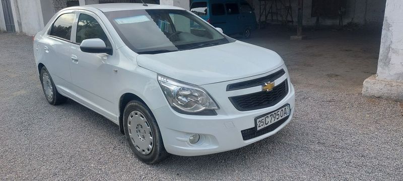 Kobilt sotiladi yili 2018 puli 8700$ ozgina kami bor xolos Kobilt sotiladi yili 2018 puli 8700$ ozgina kami bor xolos