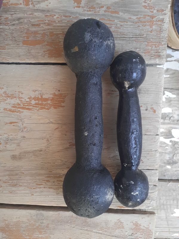 Gantel sotiladi sport