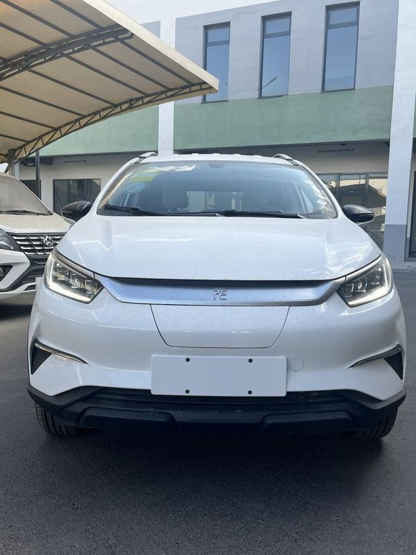 BYD Yuan Pro. Deluxe BYD Yuan Pro. Deluxe